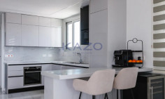 Top floor sea view apartment for sale in Mesa Geitonia Top floor sea view apartment for sale in Mesa Geitonia