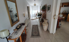 8 bedroom house for sale in Aglantzia