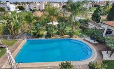 7 bedroom house to rent in Makedonitissa