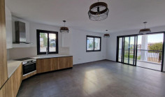 Large 3 beds apartment to rent in Strovolos