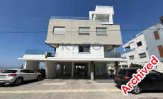 Modern 2 bedroom apartment in central Mesa Geitonia 