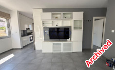 Modern 2 bedroom apartment in central Mesa Geitonia 