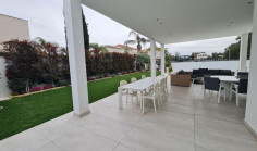 Spacious 6 bedroom house to rent in Engomi Spacious 6 bedroom house to rent in Engomi
