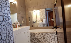4 bedroom house to buy in Lakatamia