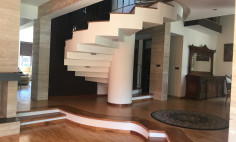 4 bedroom house to buy in Lakatamia