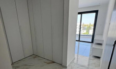 Three beds flat for sale in Lakatamia