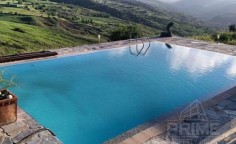 4 bedroom villa with swimming pool to rent in Marathounta