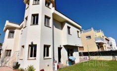 Large 4 bedroom furnished villa for sale in Limassol Centre