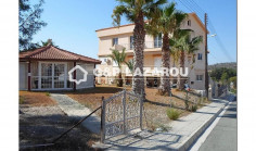 Commercial for sale in Alethriko