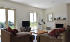 Large 3 bedroom furnished villa with swimming pool for sale in Emba