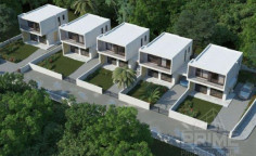 Large 3 bedrooms villa with swimming pool for sale in Chloraka