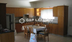 Spacious 4 beds house for sale in Lakatamia
