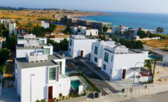 3 bedroom furnished villa with swimming pool for sale in Kings Avenue