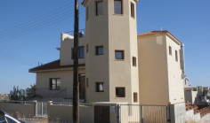 Luxury 5 bedrooms house with swimming pool for sale in Agia Fyla