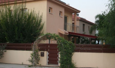 3 bedroom house with swimming pool for sale in Trachoni