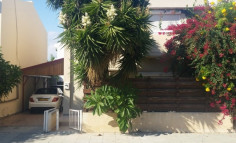 Spacious 3 bedroom house with swimming pool for sale in Germasogeia Tourist Area
