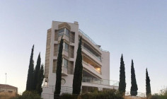 4 bedroom 4 bathroom apartment in Germasogeia 