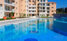 Spacious 2 bed apartment with swimming pool for sale in Kato Paphos