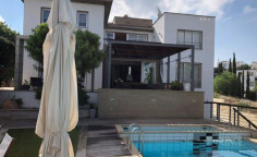 4 bedrooms villa with swimming pool for sale in Konia