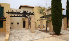 Luxury 1 bedroom apartment with swimming pool for sale in Aphrodite Hills