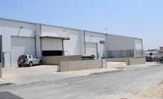 Luxury warehouse 744 m2 for sale in Aradippou