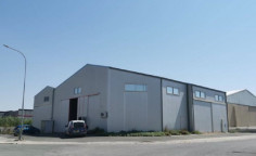 Warehouse 808 m2 for sale in Aradippou