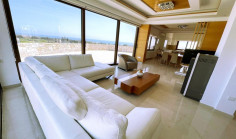 4 bedroom furnished villa with swimming pool to rent in Kouklia
