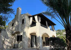 Luxury villa at Kamares Paphos