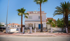 Luxury 3 bedroom house for sale in Ayia Napa