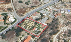 Residential 2100 m2 for sale in Agios Tychonas, Limassol