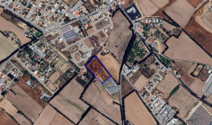 Residential 12375 m2 for sale in Meneou, Larnaca