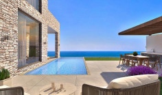 Beautiful 3 bedroom furnished house with swimming pool for sale in Tombs of the Kings