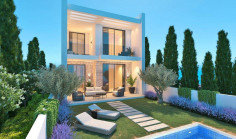 Luxury 4 bedroom furnished house with swimming pool for sale in Tombs of the Kings