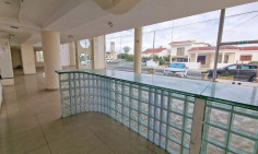 Shop 478 m2 for sale in Aradippou