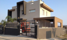 6 bedroom house with swimming pool for sale in Pyrgos