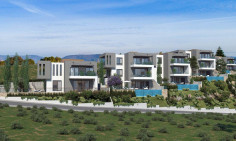 Large 4 bed house with swimming pool for sale in Tala
