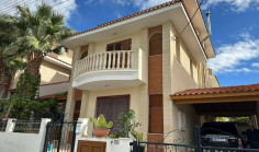Beautiful 4 bedroom house for sale in Agios Athanasios