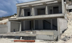 Luxury 4 bedrooms house with swimming pool for sale in Yeroskipou