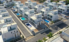 Spacious 3 bedroom villa with swimming pool for sale in Protaras