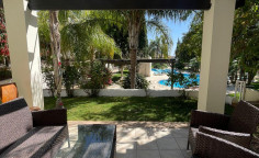 Large 2 bedroom house with swimming pool for sale in Kalogiroi