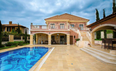 Luxury detached villa in Aphrodite Hills, Paphos 