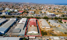 Commercial (warehouse/factory) in Agios Nikolaos, Larnaca for sale 