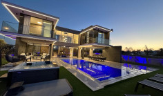 5 bedroom house with swimming pool for sale in Pernera