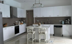 3 bedroom house with swimming pool for sale in Ekali