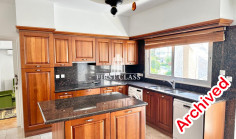 Large 3 bedroom unfurnished apartment to rent in Acropolis