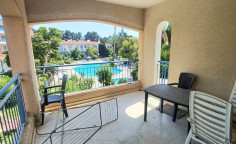 Luxury 2 beds apartment with swimming pool for sale in Kato Paphos