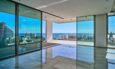 Large 1 bedroom apartment for sale in Germasogeia Tourist Area