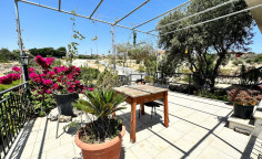 8 bedrooms house with the big plot in Kalavasos 8 bedrooms house with the big plot in Kalavasos