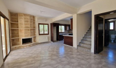 House (detached) in Ineia, Paphos for sale 