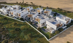 Large three bedroom house with swimming pool for sale in Yeroskipou